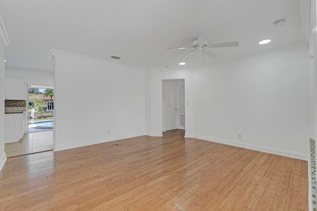 Building Photo - 1820 NW 33rd St