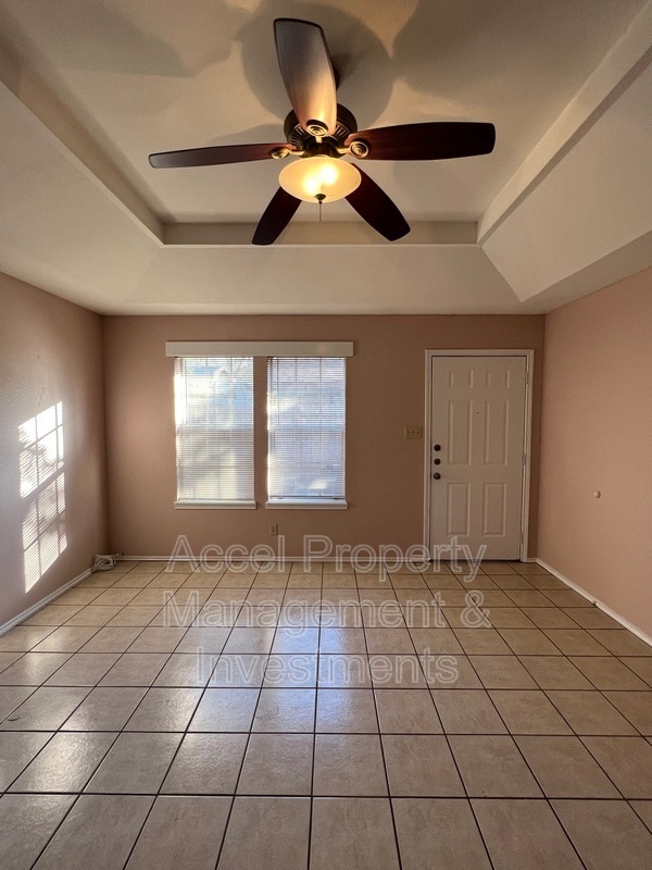 Building Photo - 1209 N Keralum Ave