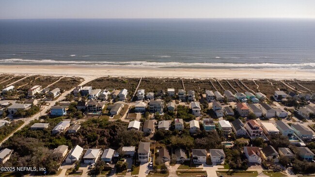 Building Photo - 5455 Pelican Way