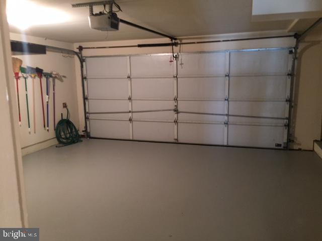 Building Photo - 1807 Fawncrest Ct