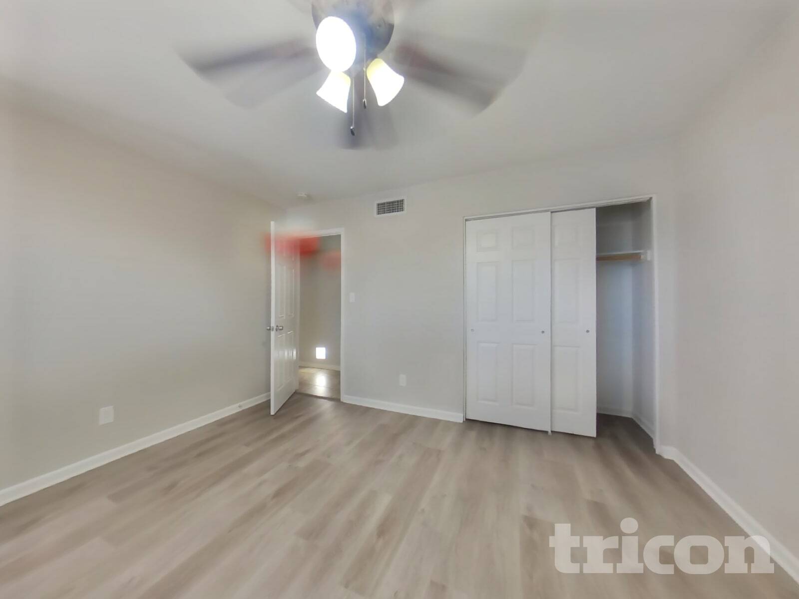 Building Photo - 9215 N 39th Dr