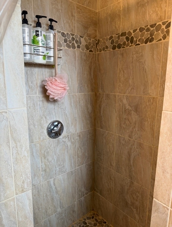 Building Photo - 48 Warren Ave