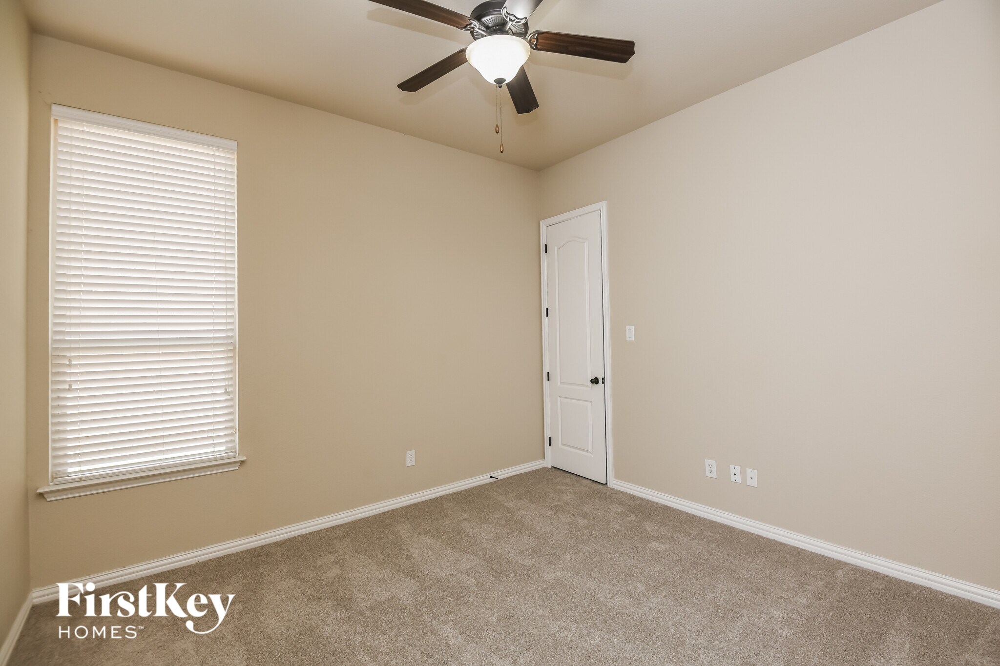 Building Photo - 2488 Deer Run