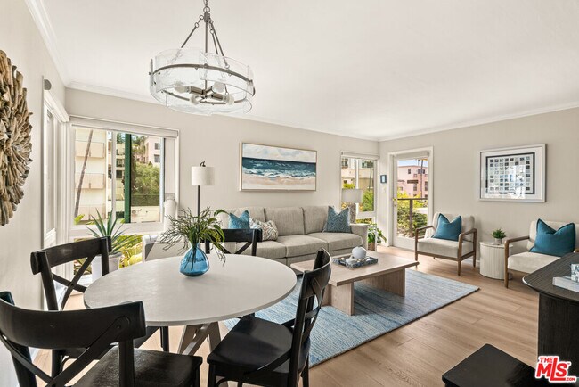 Building Photo - 457 Coast Blvd