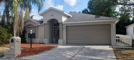 Building Photo - 10907 New Brighton Ct