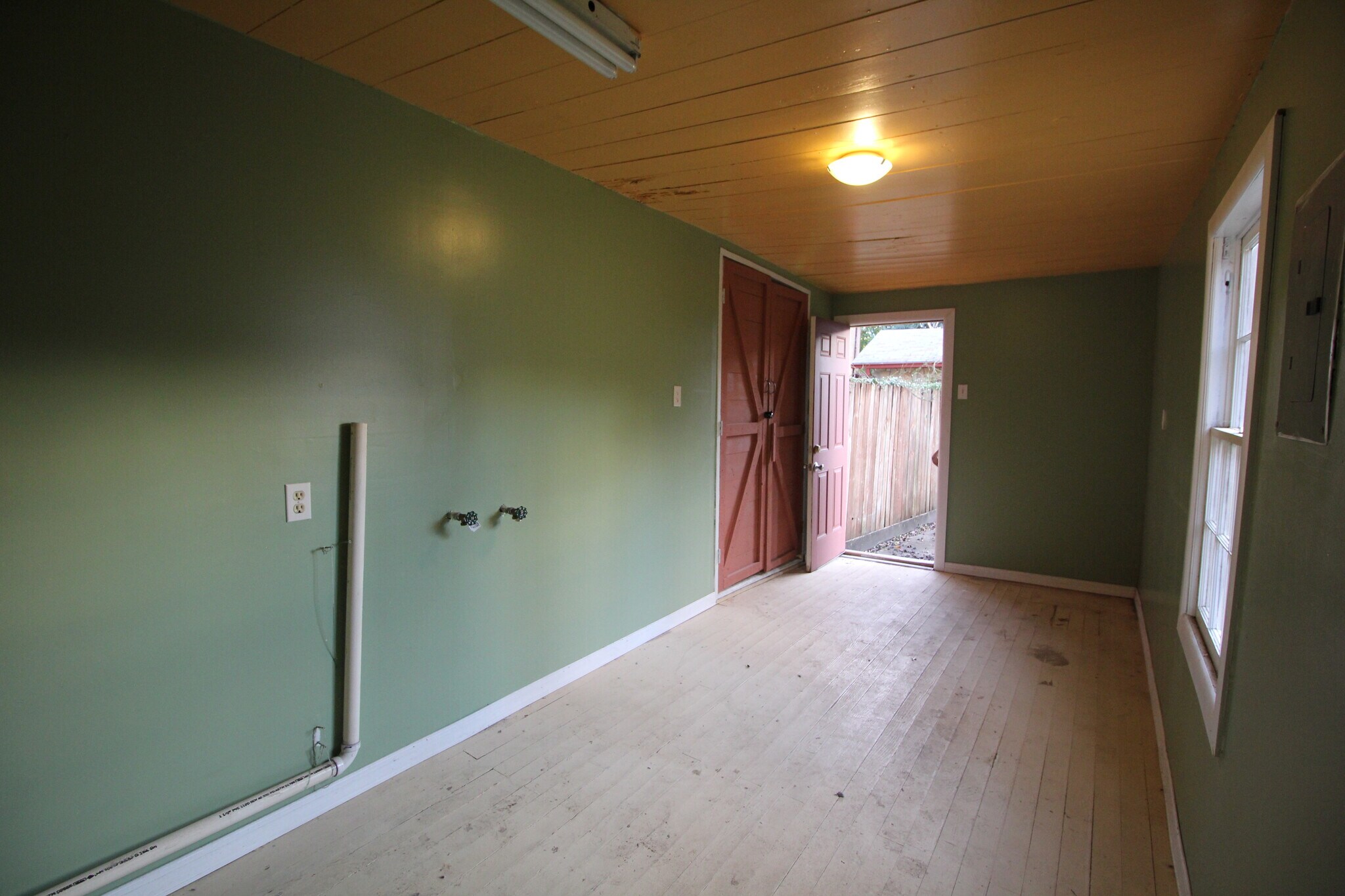 Building Photo - 139 Thomas Jefferson Dr