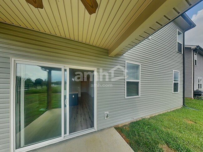 Building Photo - 4317 Fieldcrest Dr