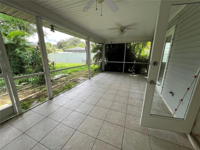 Building Photo - 1138 Bounds St