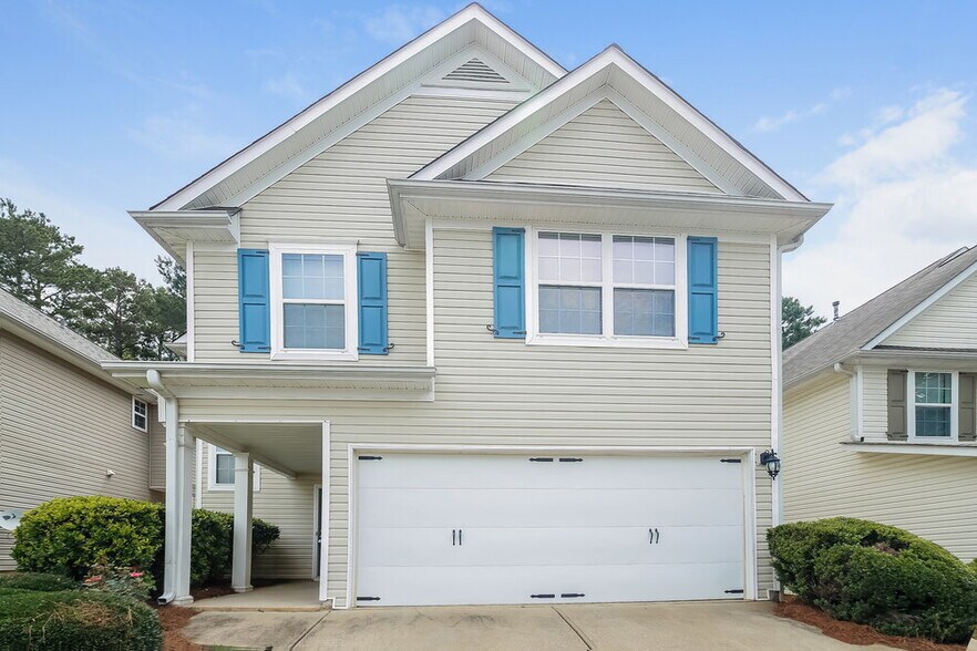 Primary Photo - 137 Highland Falls Dr