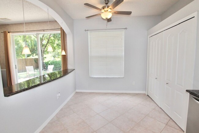 Building Photo - Oviedo - 3 Bedroom, 2 Bathroom - $2,345.00