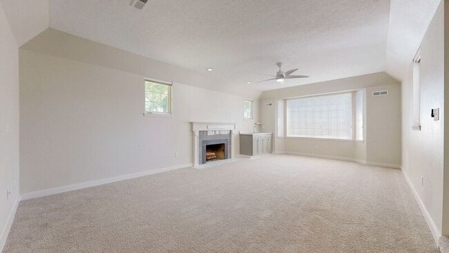 Building Photo - 510 Hogan Ct