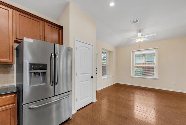 Building Photo - 16421 Pallazo Dr