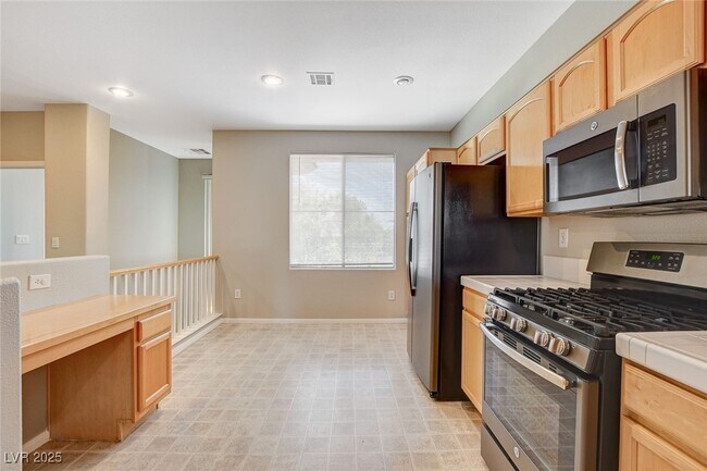 Building Photo - 669 Peachy Canyon Cir