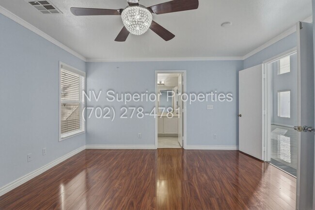 Building Photo - SE!!! 4 Bedrooms!! Master Downstairs!! No Carpet!! Synthetic Grass front and back!!