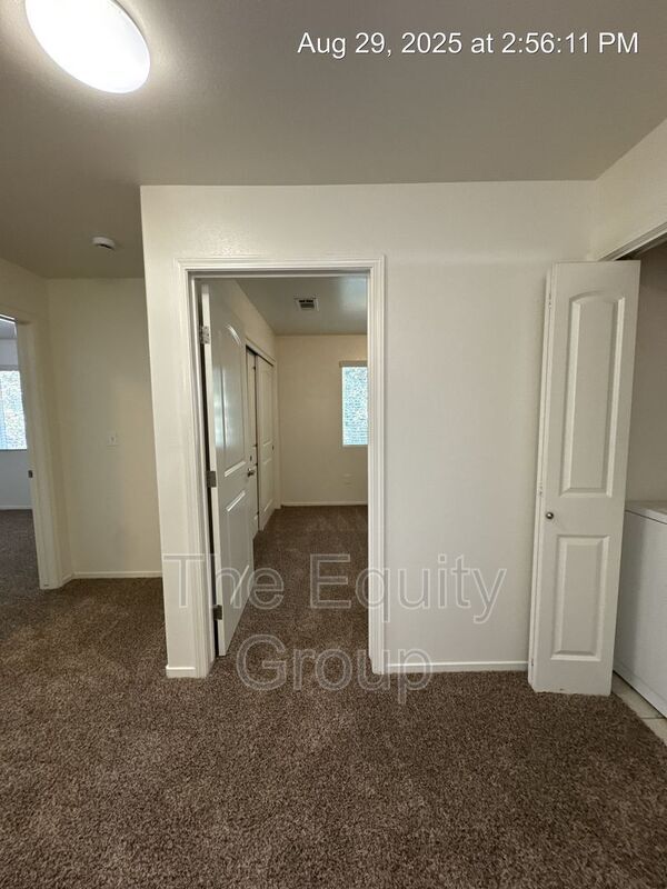 Building Photo - 2924 N Zachary St