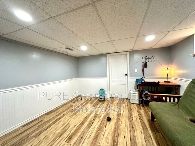 Building Photo - 5011 Miami St