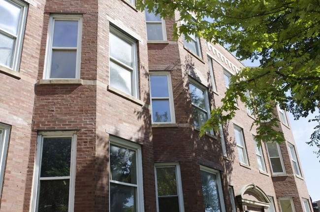 Primary Photo - 3200 W Fulton Blvd