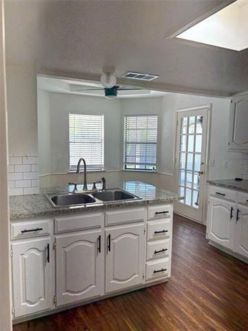 Building Photo - 4420 Birdsong Ln