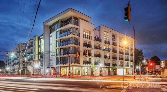 Primary Photo - 1000 Central Ave