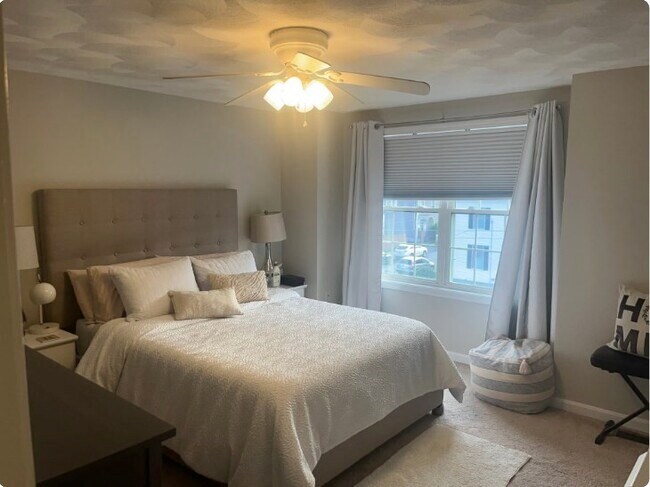 Building Photo - 138 Mt Washington St