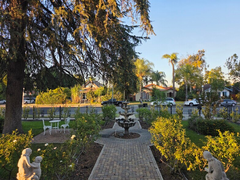 Street View - 2374 Mission Inn Ave