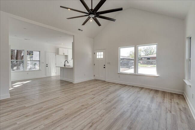 Building Photo - Brand New 3BR/2BA Home for Rent – Modern C...
