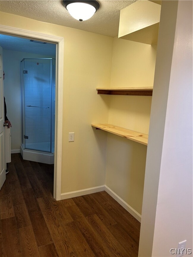 Building Photo - 1317 Holcomb St