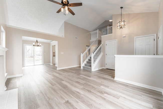 Building Photo - 11438 Shady Hollow Ln