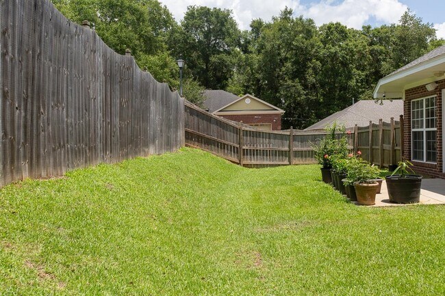 Building Photo - 1241 Sandler Ridge Rd