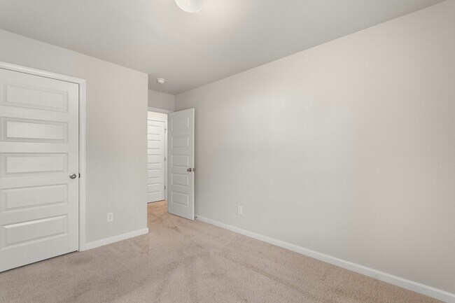 Building Photo - 3619 Brycewood Dr