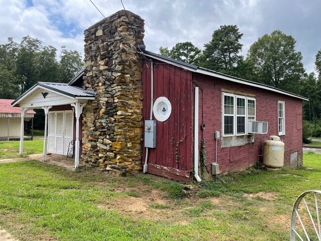 Building Photo - 2 BED, 1 BATH HOME LOCATED IN STAR