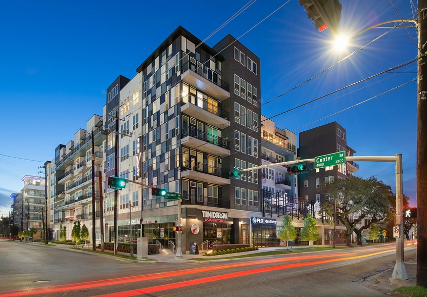 Building Photo - 1111 Shepherd Dr