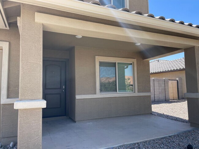 Building Photo - Spacious New-Build Family Home!