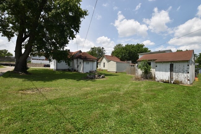 Building Photo - Affordable Two Bedroom Home in Greenfield