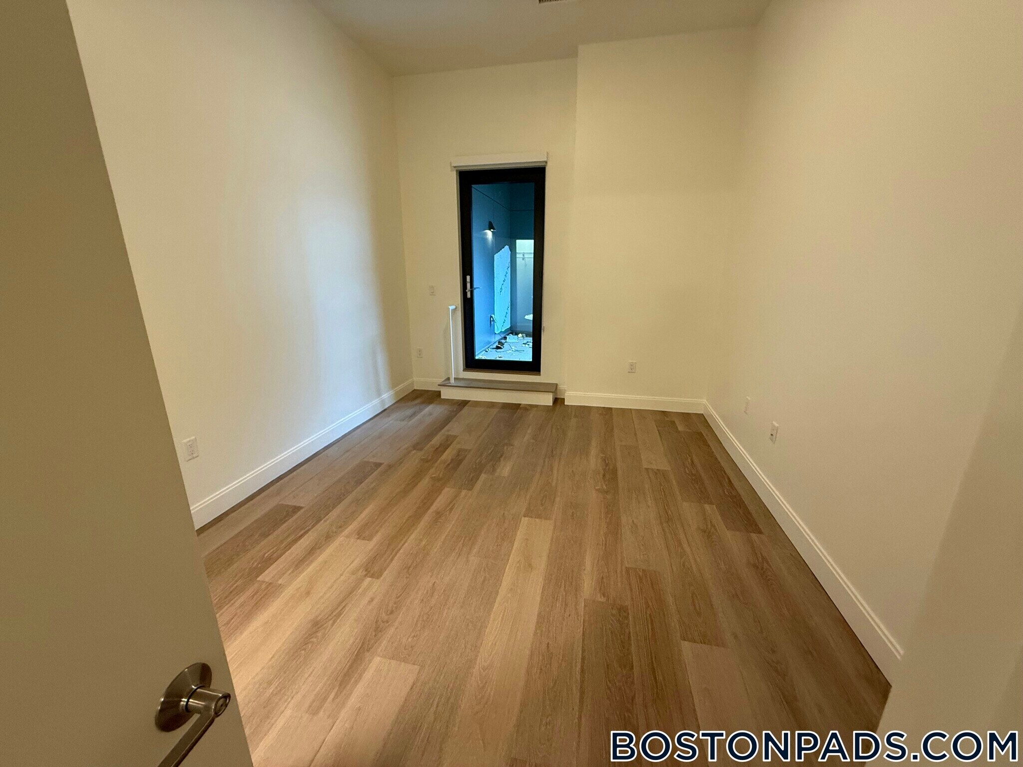 Building Photo - 1079 Commonwealth Ave