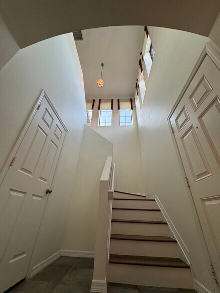 Building Photo - 30214 Goodwick Way