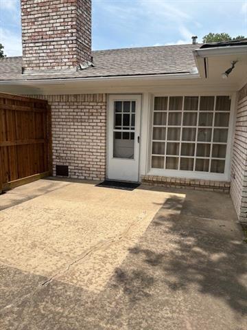 Building Photo - 7726 Dentcrest Dr