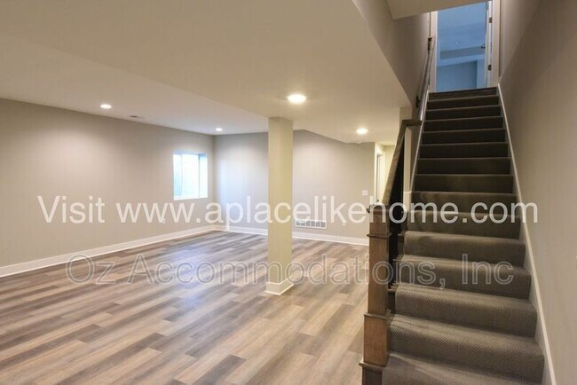 Building Photo - 15264 W 171st Ter