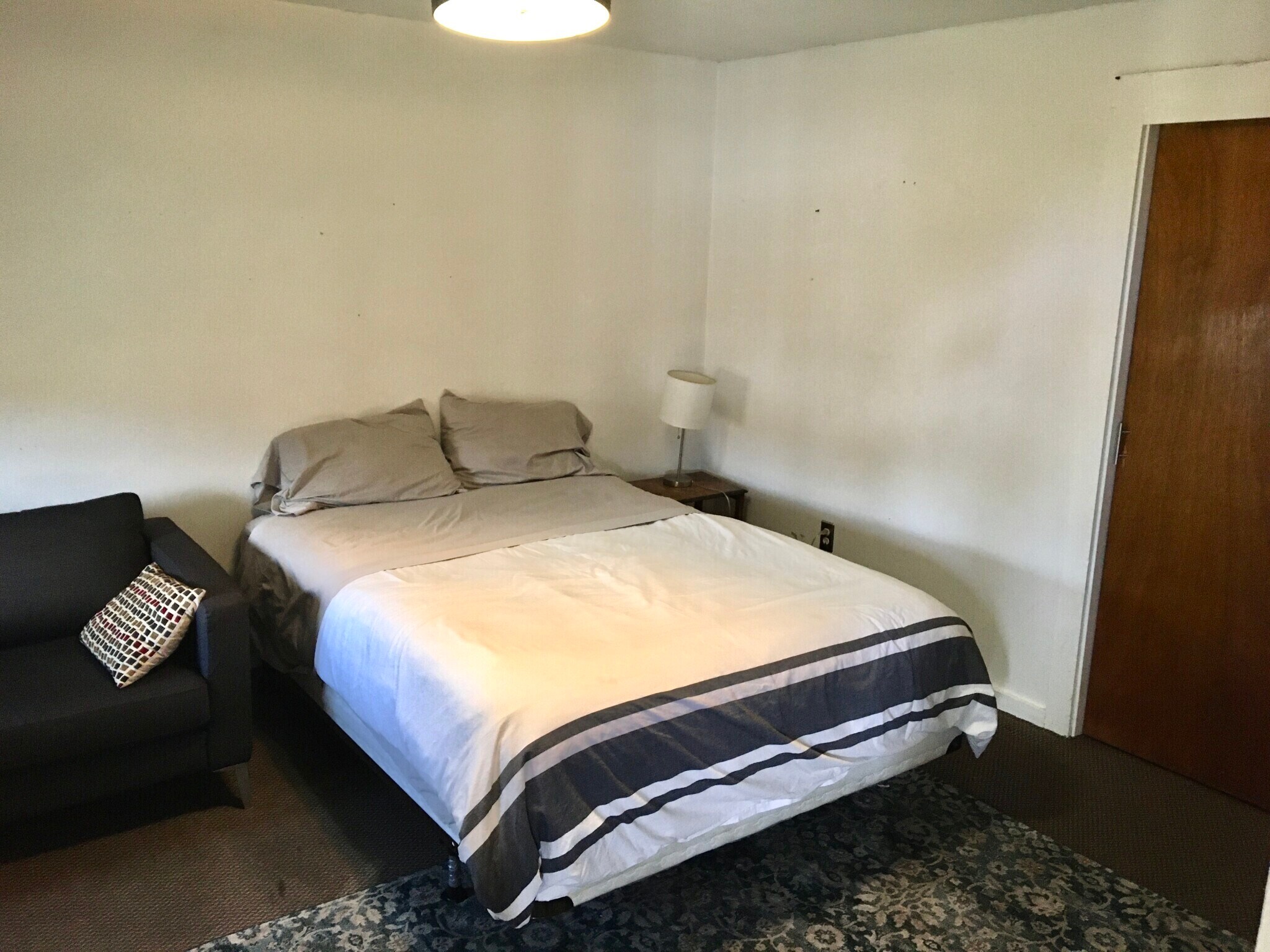 Building Photo - 157 Perkins St