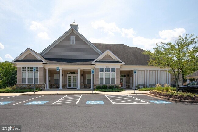 Building Photo - 1503 Martock Ln