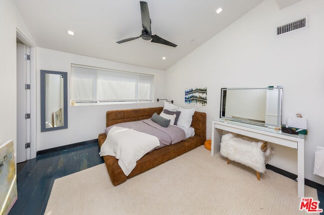 Building Photo - 9401 Kirkside Rd