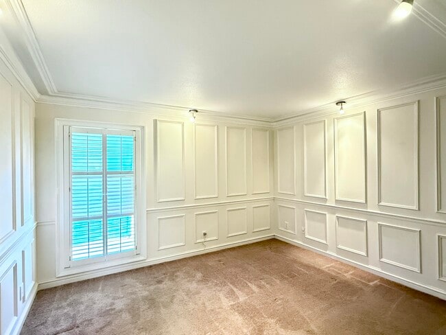 Building Photo - 273 Cypress Point Dr