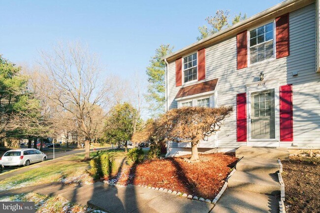 Building Photo - 6515 Field Master Dr