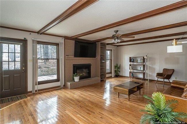 Building Photo - 6821 Thames Dr