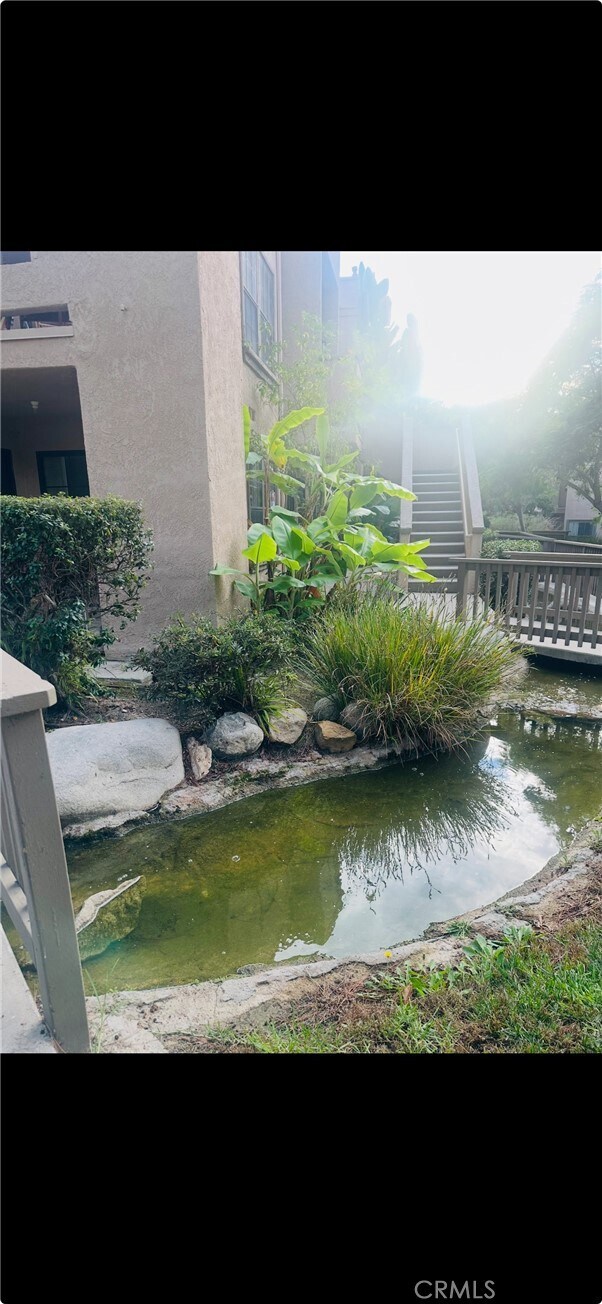 Building Photo - 1062 Calle Del Cerro