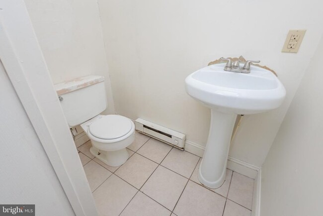 Building Photo - 132 State St