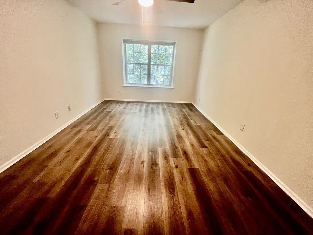 Building Photo - 1504 Ralston Dr