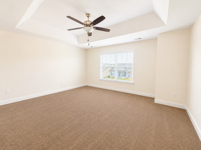 Building Photo - 52 Cane Hill Dr