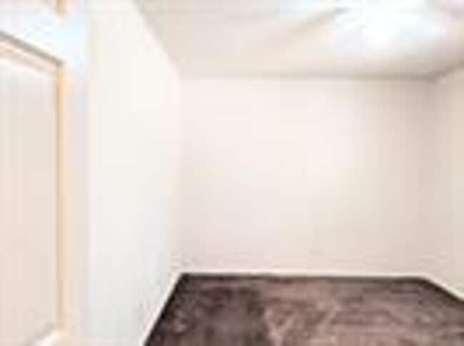 Building Photo - 6403 Hollis Ave