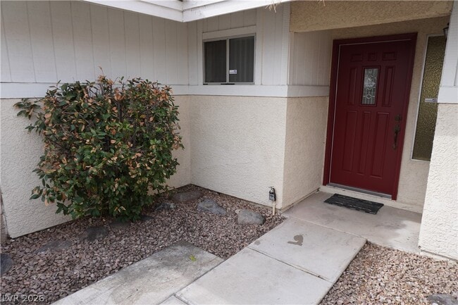 Building Photo - 8328 Del Rey Ave